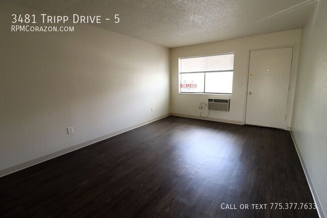 Building Photo - 3481 Tripp Dr