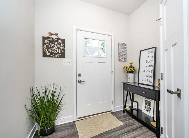Foto del edificio - 11310 Winding Brook Terrace Dr