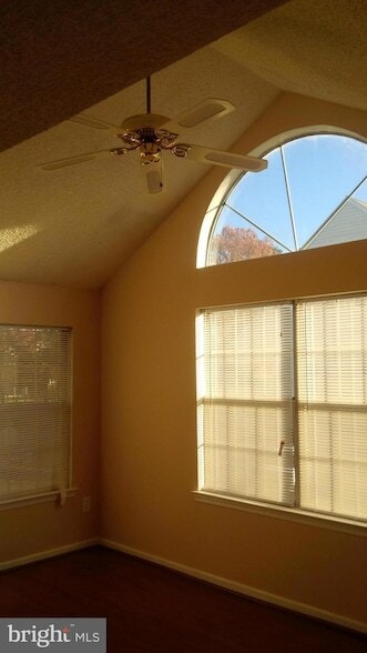 Foto del edificio - 14024 Vista Dr