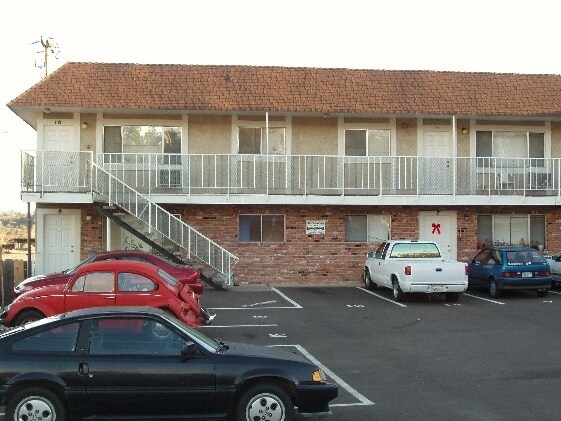 Foto del edificio - Wood Oak Apartments