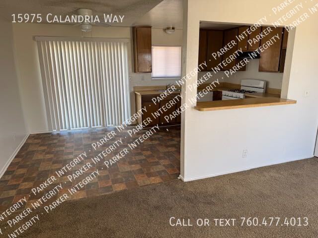 Building Photo - 15975 Calandria Way