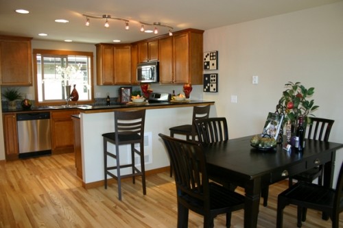 Foto del edificio - Modern Northgate Townhome - 3 bedrooms
