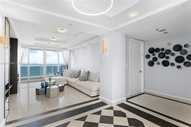 Foto del edificio - 19111 Collins Ave