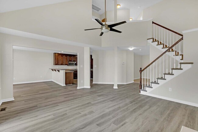 Building Photo - 825 Tahoe Trail