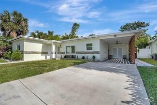 Building Photo - 1100 SW 20th St