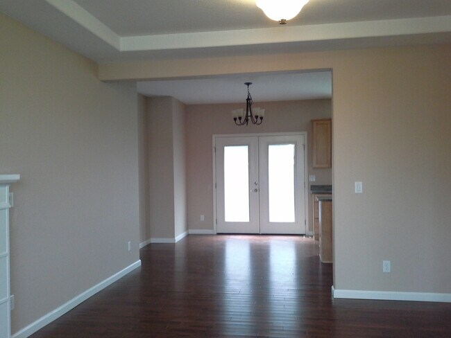 Foto del edificio - Conveniently Located and Comfortably Sized!