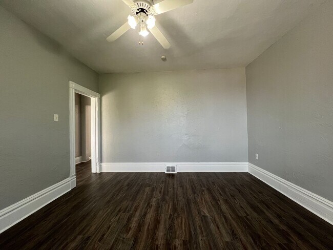 Foto del edificio - 3BR Retreat Minutes from The Waterfront Shopping & Dining
