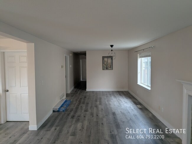 Photo du bâtiment - 5614 Kathleen Dr