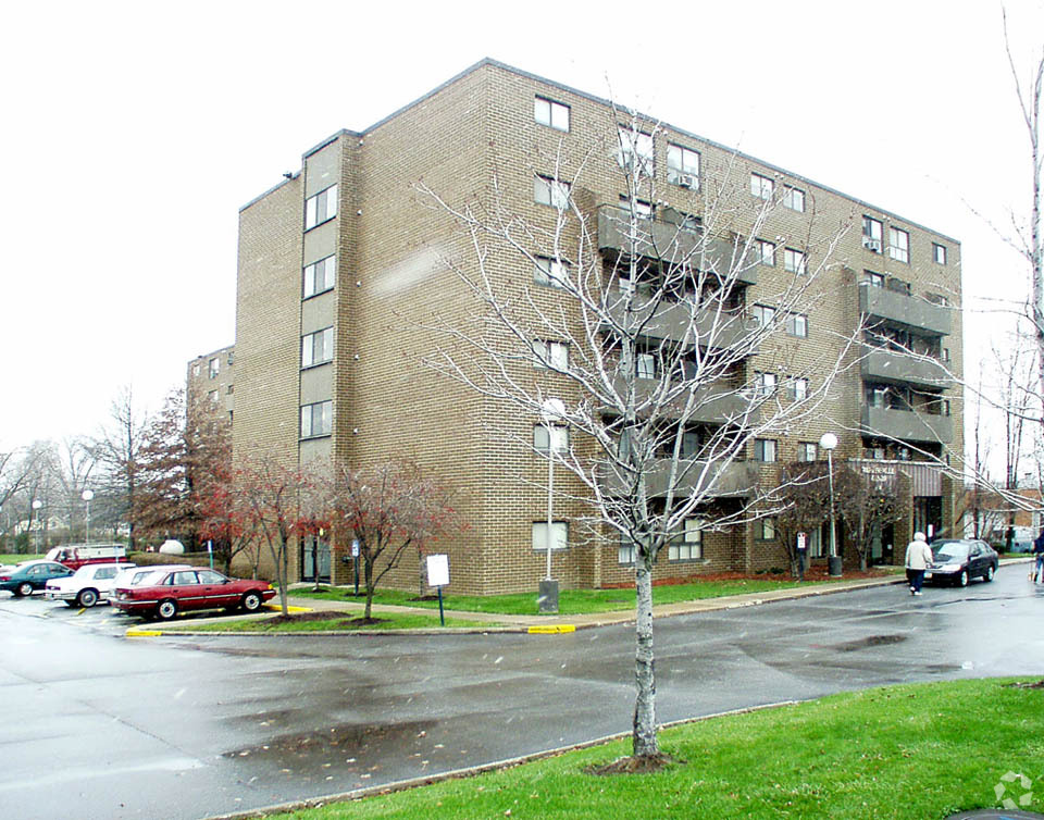 Foto del edificio - Warrensville Manor