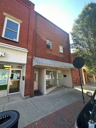 Building Photo - 112 S Broad St