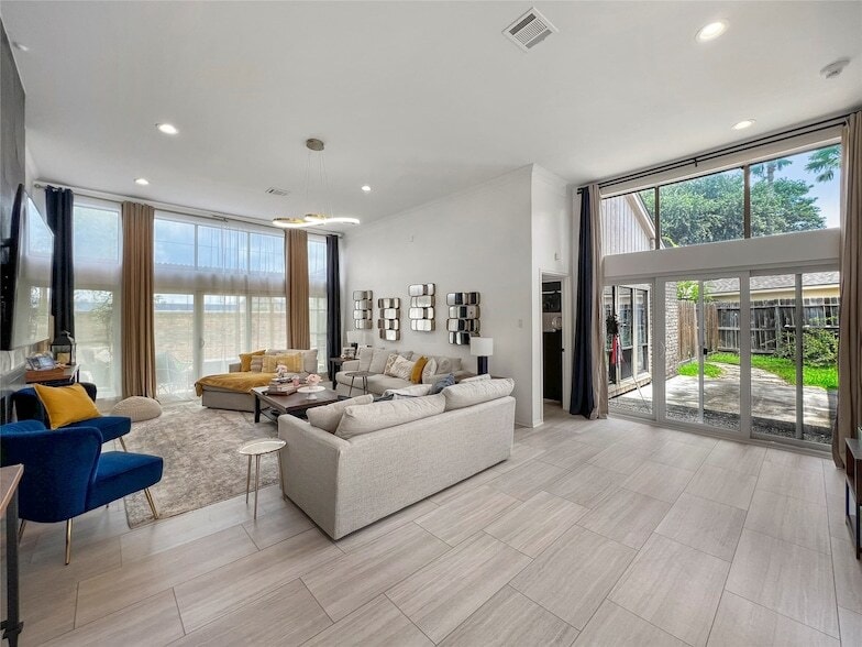 Photo - 2358 Binley Drive Unit