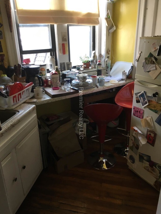 335 Harvard St, Cambridge, MA 02139 335 Harvard St Cambridge, MA