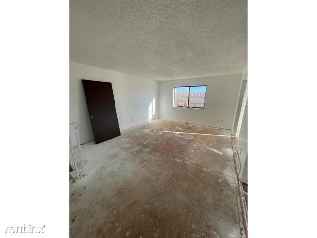 Building Photo - 4 br, 2 bath House - 3146 i S Ensenada Way