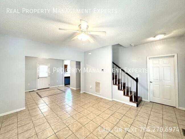 Building Photo - 507 Brookwood St