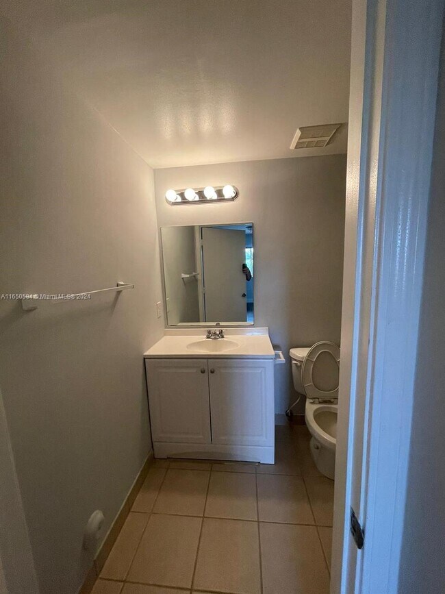 Foto del edificio - 11040 SW 196th St