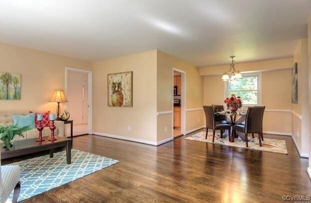 Building Photo - 11152 Thorncroft Dr