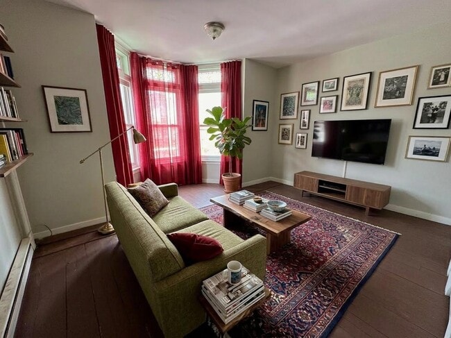 Foto del edificio - 1224 Eckert Ave