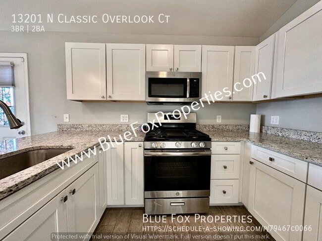 Building Photo - 13201 N Classic Overlook Ct