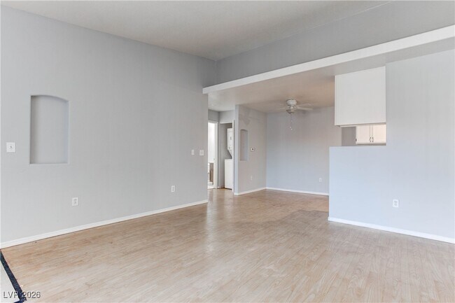 Foto del edificio - 4730 E Craig Rd