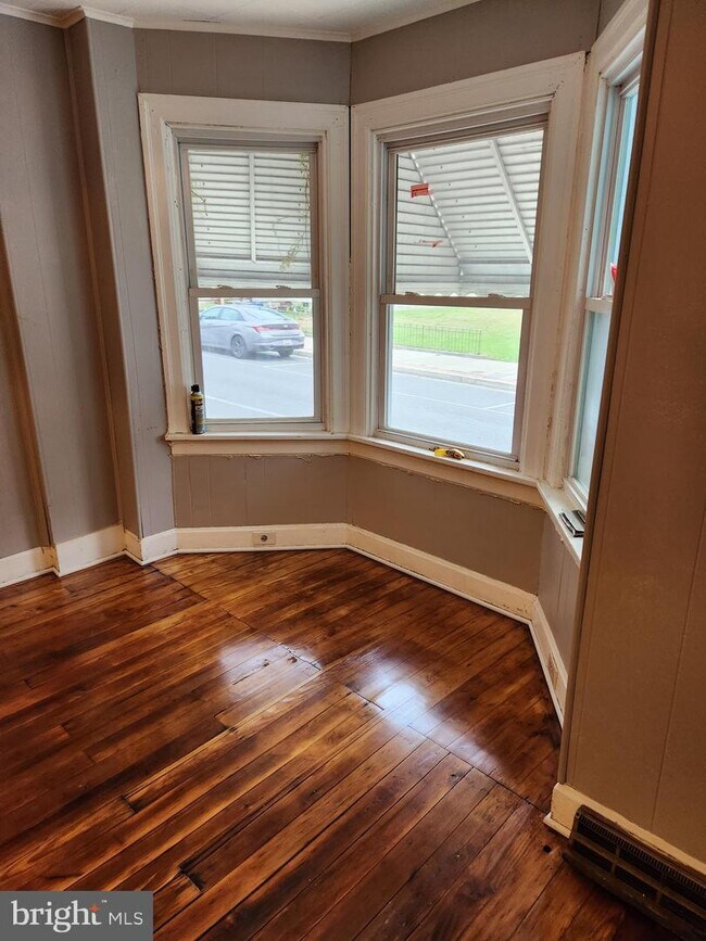 Foto del edificio - 415 Jonathan St