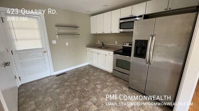 Foto del edificio - 2 Bed / 1 Bath Single Family (Available 6/...