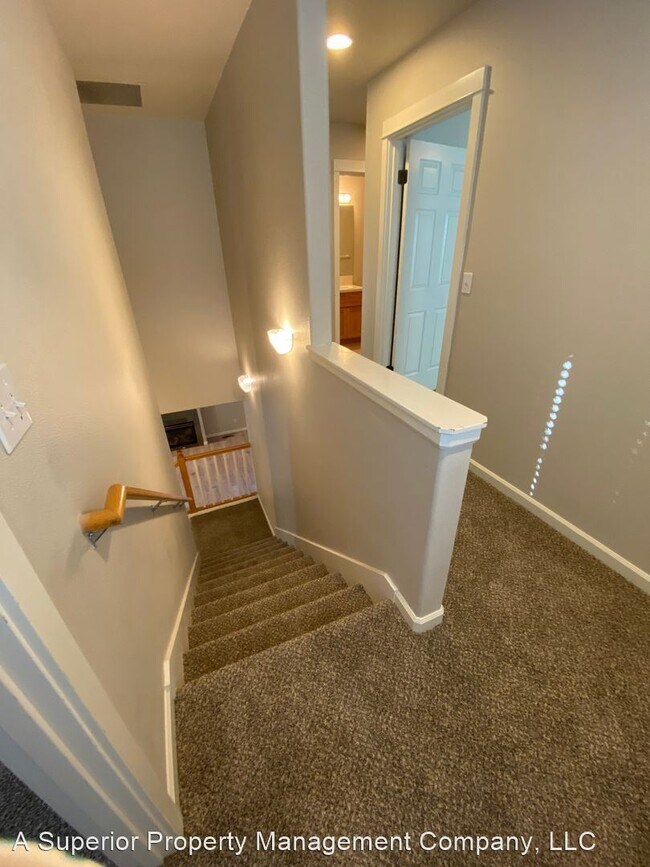 Foto del edificio - 5 br, 3 bath House - 21328 Oakview Dr.