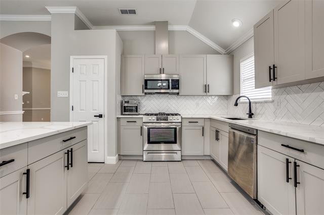 Primary Photo - 7309 Dove Cove Dr