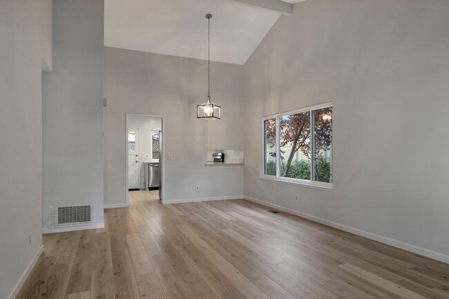 Foto del edificio - 10062 Mossy Oak Ct