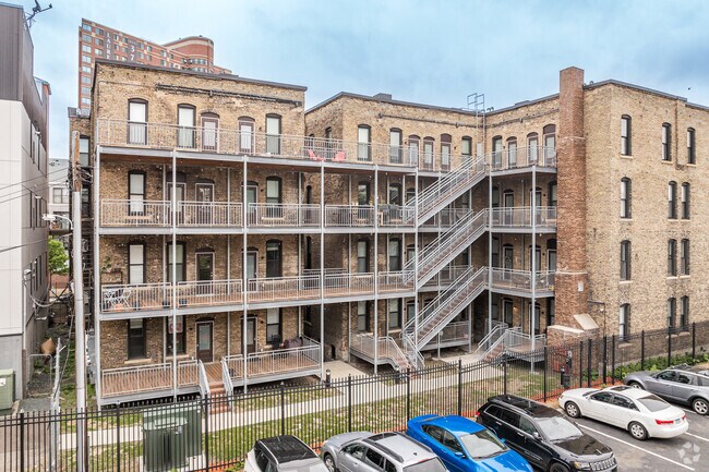 Balcones traseros - Bowler Lofts
