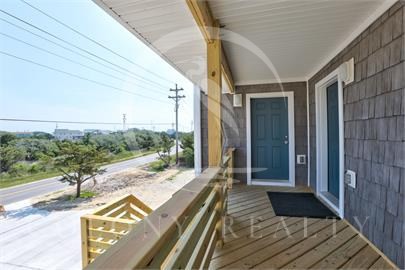 Building Photo - 57241 Eagle Pass Rd