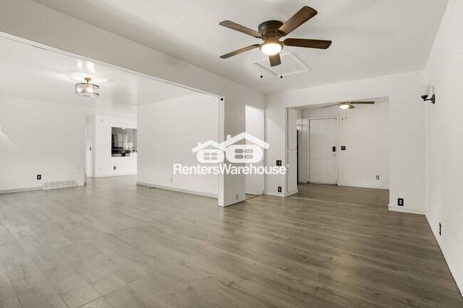 Building Photo - 14641 E 13th Ave
