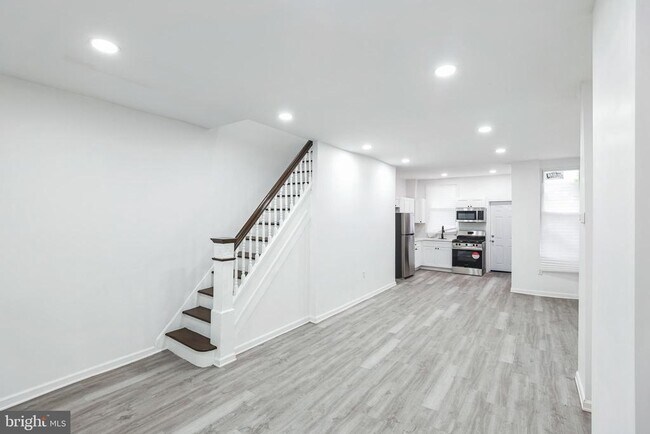 Foto del edificio - 5540 Harmer St