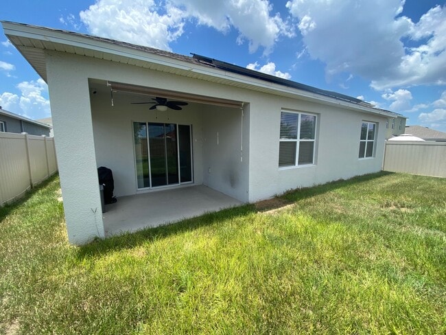 Building Photo - 671 Tortugas St