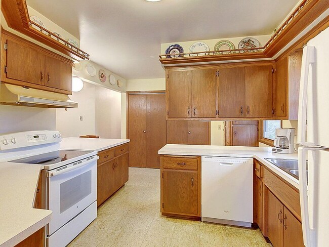 Foto del edificio - 13300 W Sunny View Dr