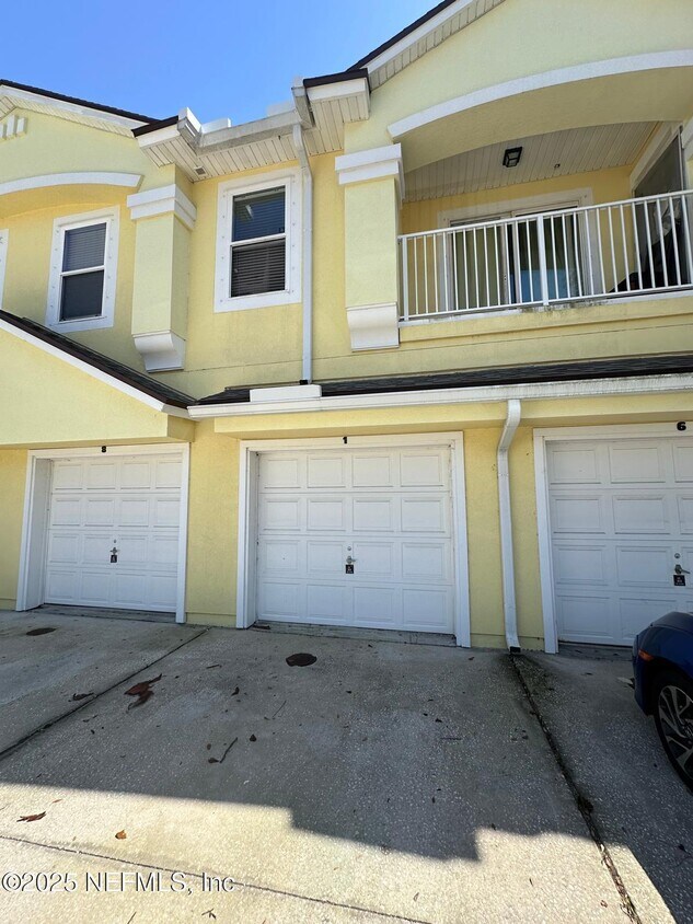 Foto principal - 13792 Herons Landing Way
