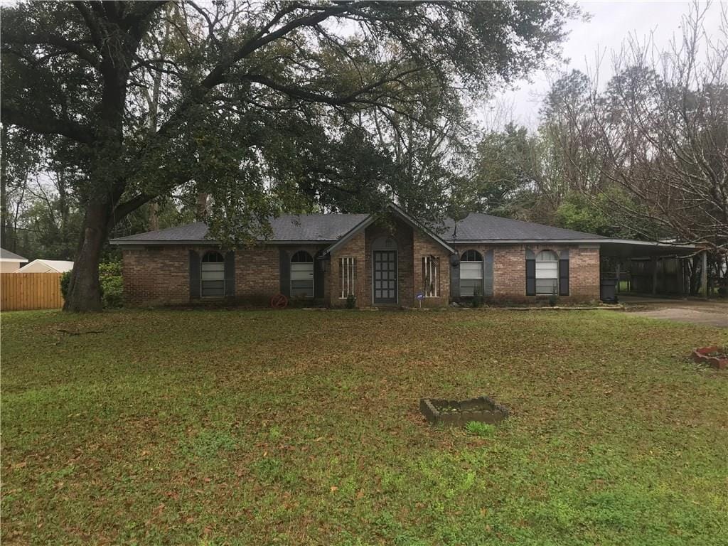 Primary Photo - 6631 Apache Run