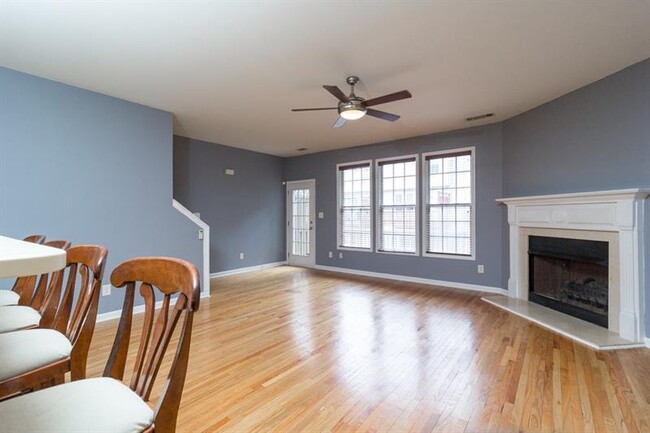 Building Photo - 2945 Wintercrest Pl