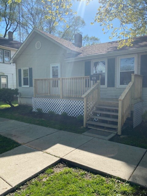 Foto principal - 625 Clinton St
