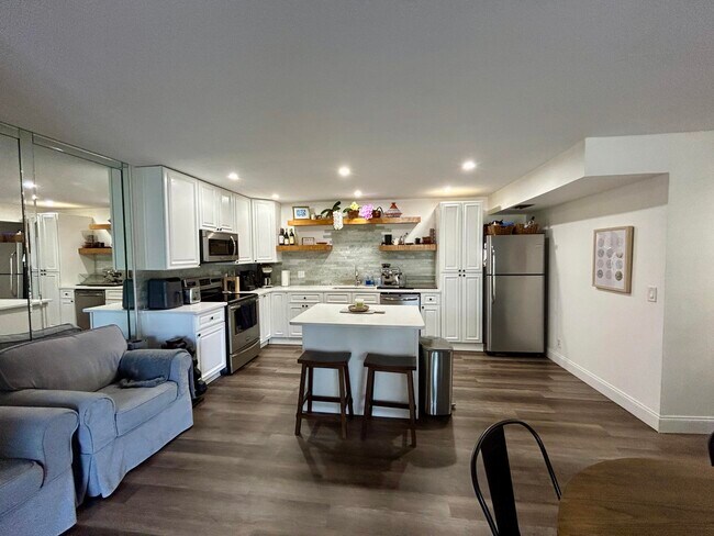 Foto del edificio - 3676 Alder Dr