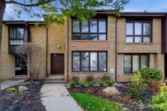 Building Photo - 172 Nathan Dr