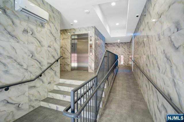 Foto del edificio - 545 39th St