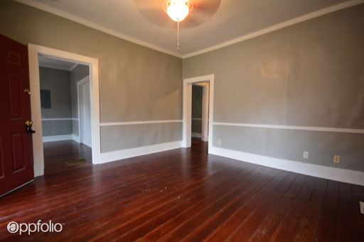 Building Photo - 431 S New Ave