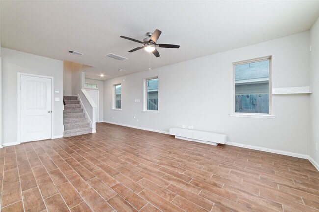 Foto del edificio - 21622 Buttonsage Ln