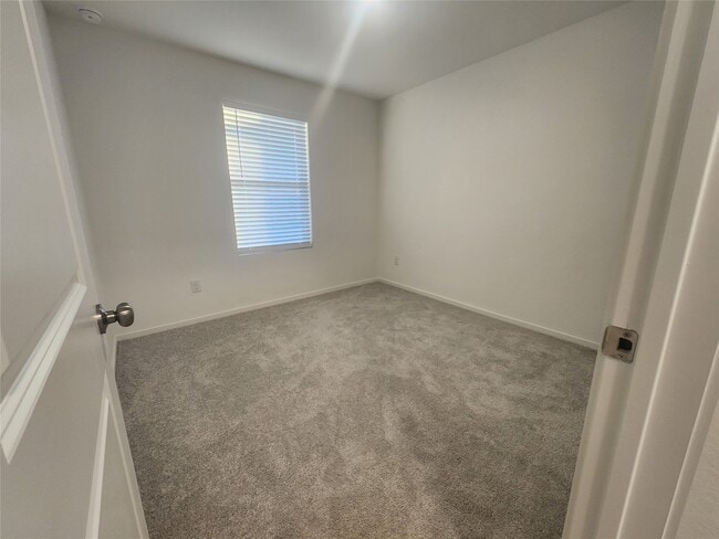 Building Photo - 715 Amberwood Creek Dr