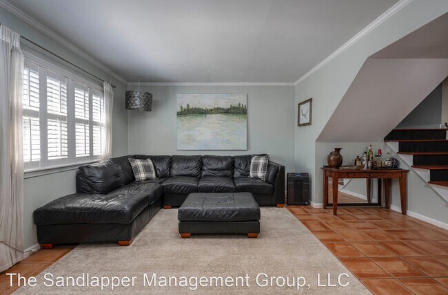 Building Photo - 3 br, 2.5 bath House - 617 Bay Tree Court