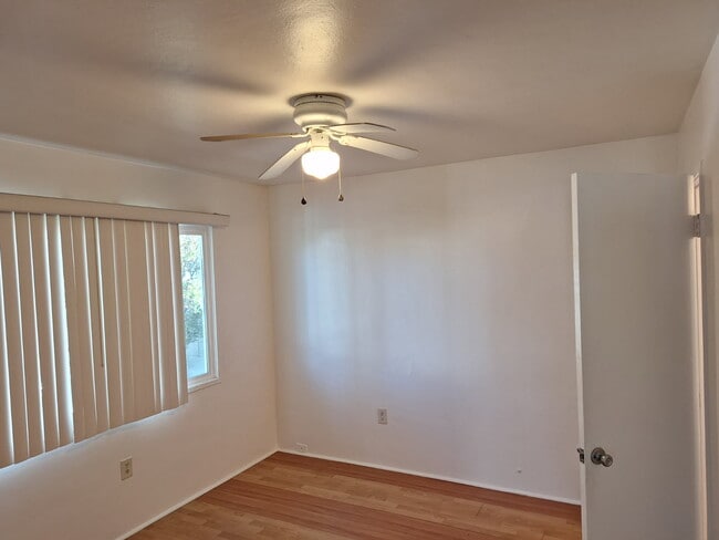 Foto del edificio - 2608 W Carson St