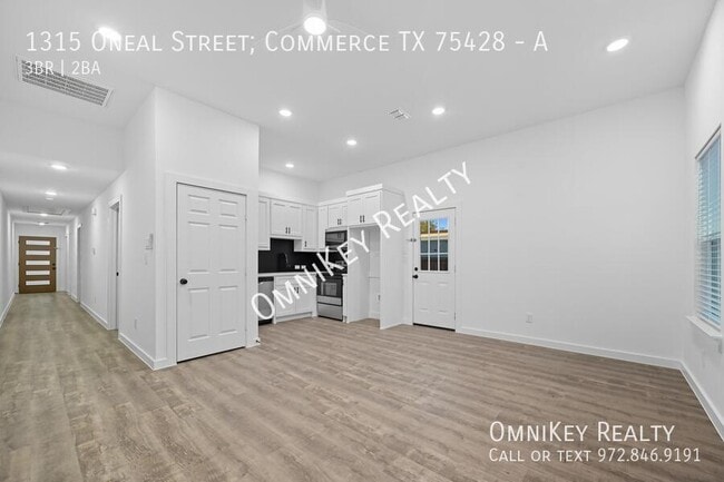 Building Photo - 1315 Oneal St