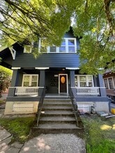 Building Photo - 3954 SE Grant St