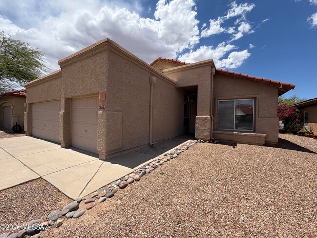 Building Photo - 7794 S Trumpet Vine Ave