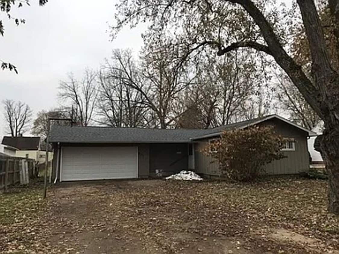 Section 8 Approved | Charming 3 Bed / 1 Bath Home in Lansing - Section 8 Approved | Charming 3 Bed / 1 Bath Home in Lansing